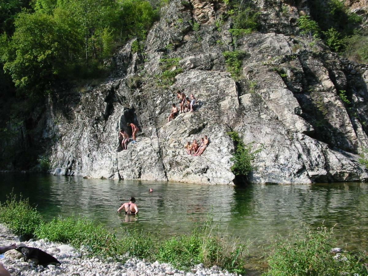 Camping Bonneval Jaujac エクステリア 写真